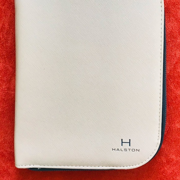 SALE! H by HALSTON New Faux Leather JEWELRY PORTFOLIO - Picture 3 of 12